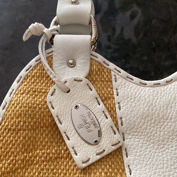 FENDI White/Beige Raffia and Leather Devil Trapezio Bag - Picture 9 of 11